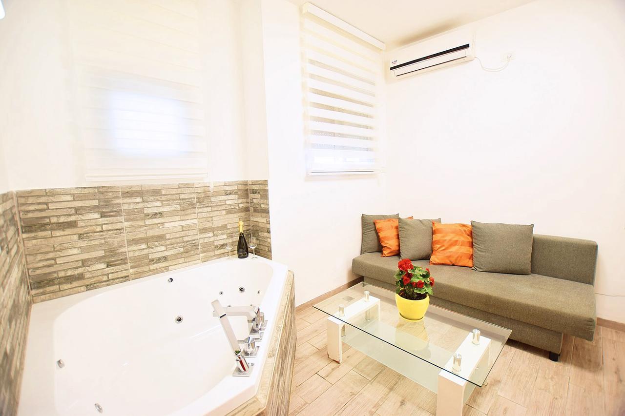 Rothschild 1929 Luxury Apartments Hotel Haïfa Extérieur photo