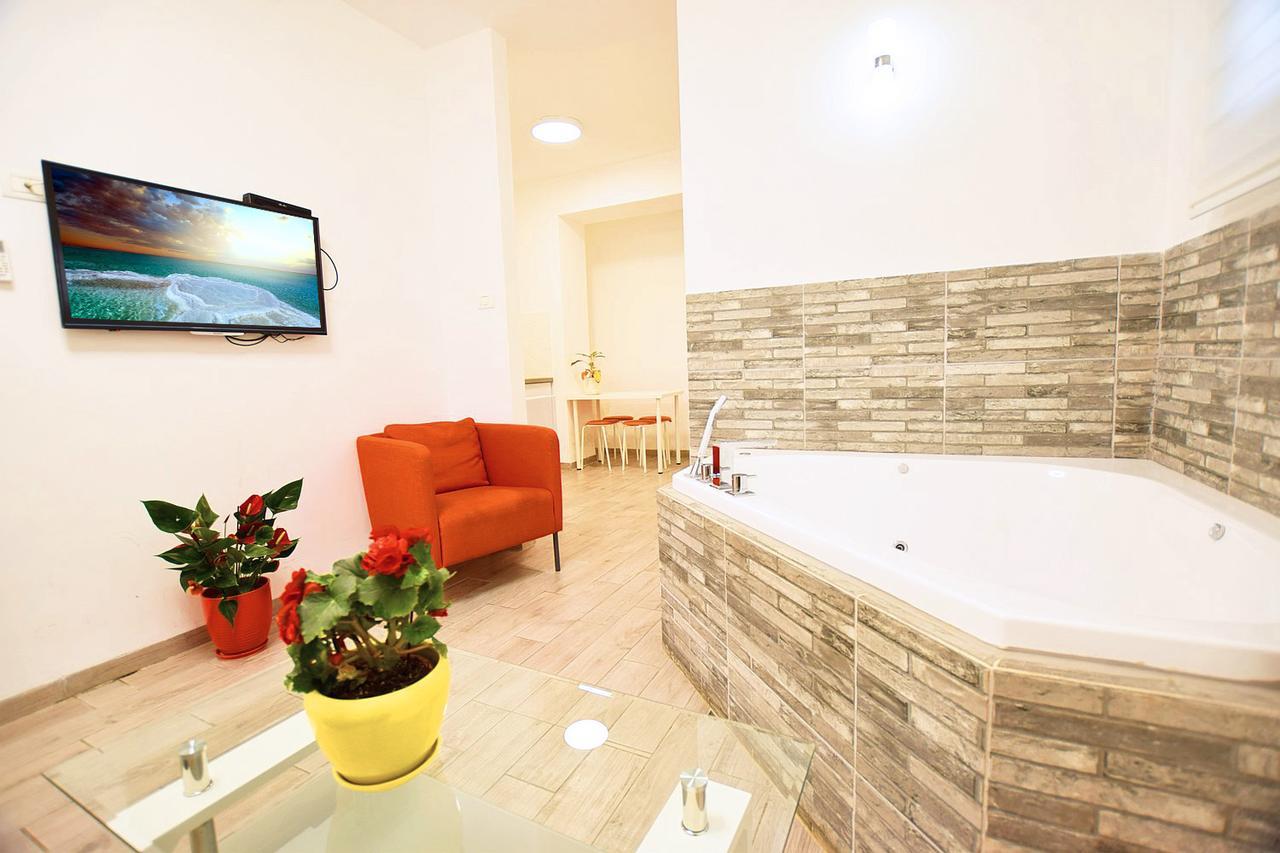 Rothschild 1929 Luxury Apartments Hotel Haïfa Extérieur photo